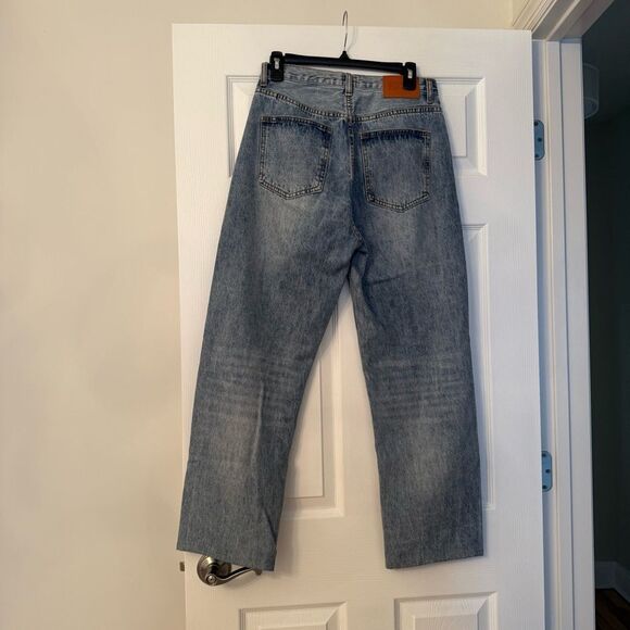 Princess Polly Holly Mid Rise Straight Leg Asymmetric Jean Light Wash Denim - Picture 6 of 6